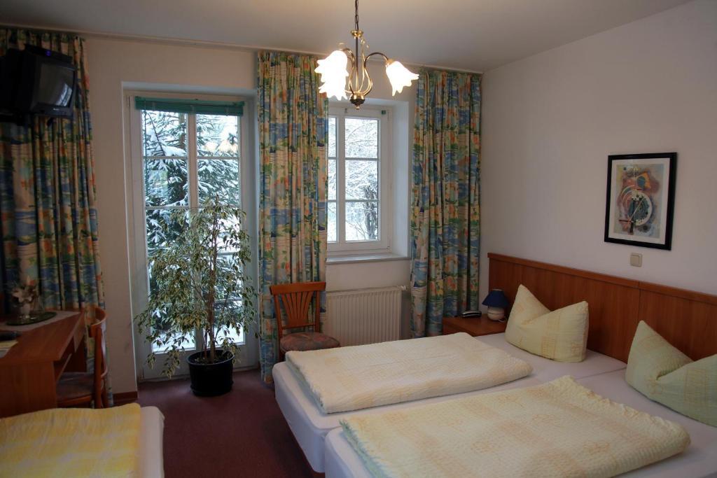 Hotel Café am Stift Hessisch Oldendorf Habitación foto