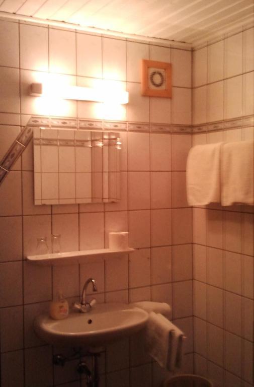 Hotel Café am Stift Hessisch Oldendorf Habitación foto